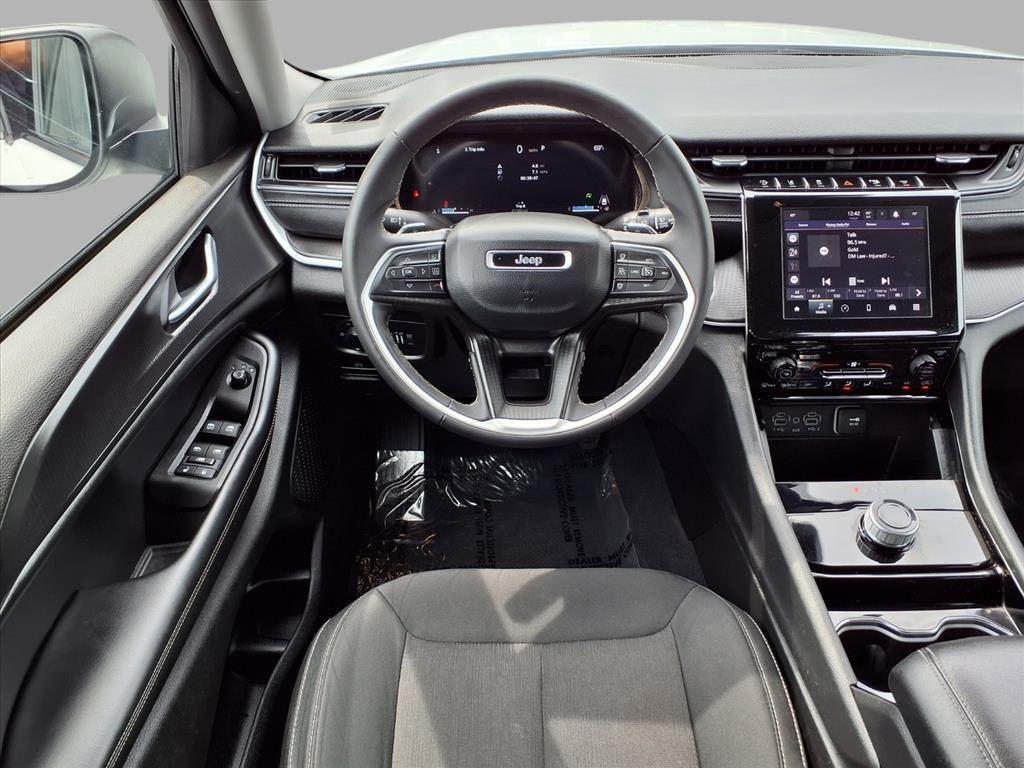 used 2023 Jeep Grand Cherokee L car, priced at $25,699