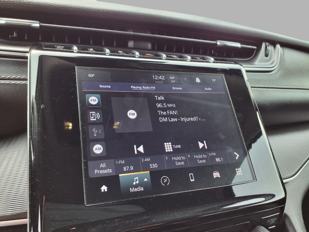 used 2023 Jeep Grand Cherokee L car, priced at $25,699