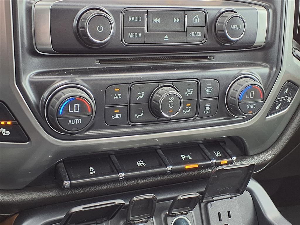 used 2014 Chevrolet Silverado 1500 car, priced at $17,946