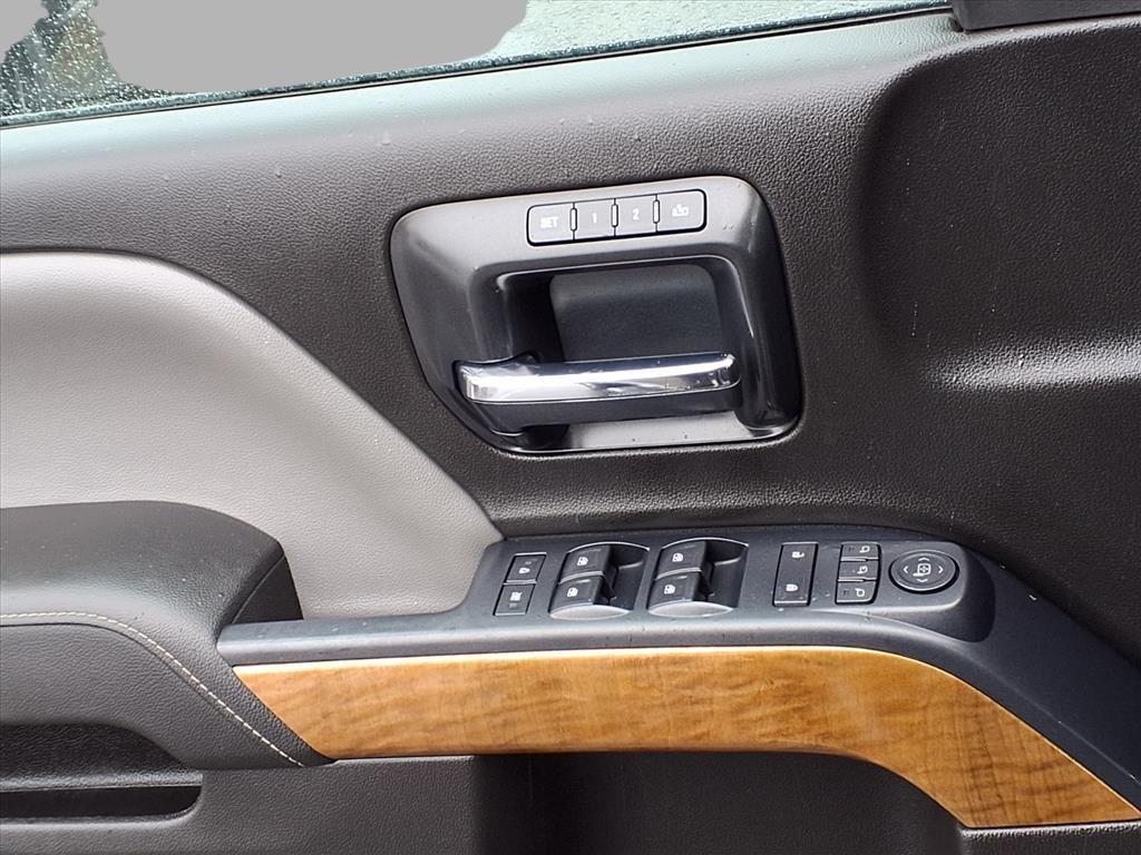 used 2014 Chevrolet Silverado 1500 car, priced at $17,946