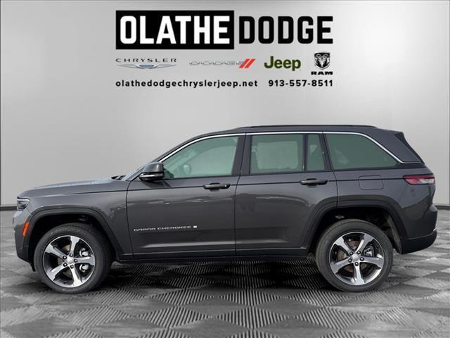 new 2025 Jeep Grand Cherokee car, priced at $49,183