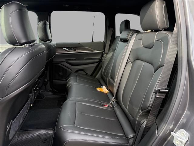 new 2025 Jeep Grand Cherokee car, priced at $49,183