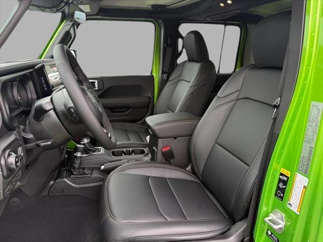 new 2025 Jeep Gladiator car, priced at $41,150