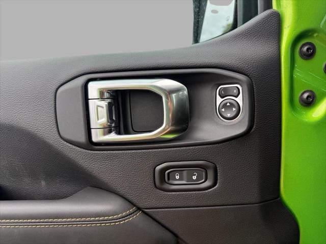 new 2025 Jeep Gladiator car, priced at $41,150
