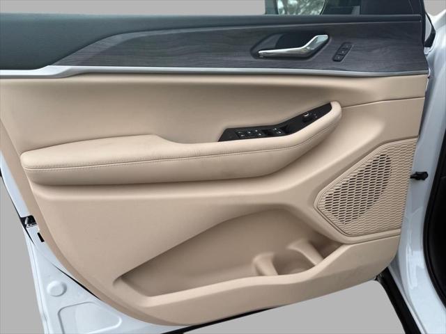 new 2025 Jeep Grand Cherokee L car, priced at $48,951