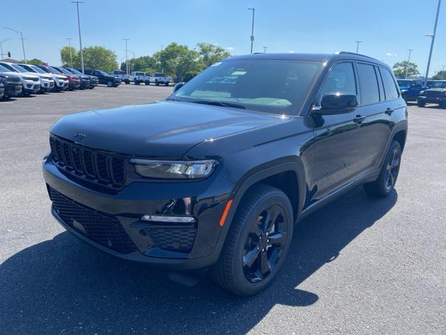 new 2024 Jeep Grand Cherokee car, priced at $46,205