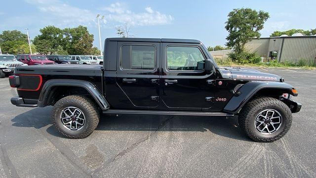 new 2024 Jeep Gladiator car, priced at $67,690