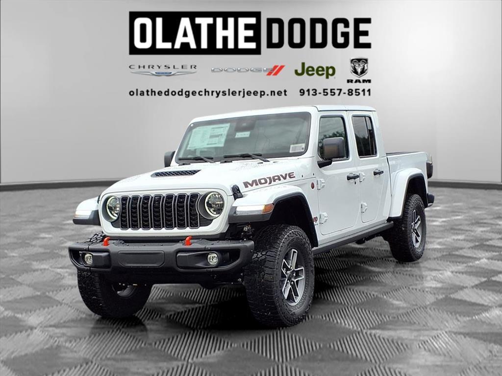 new 2025 Jeep Gladiator car, priced at $52,159