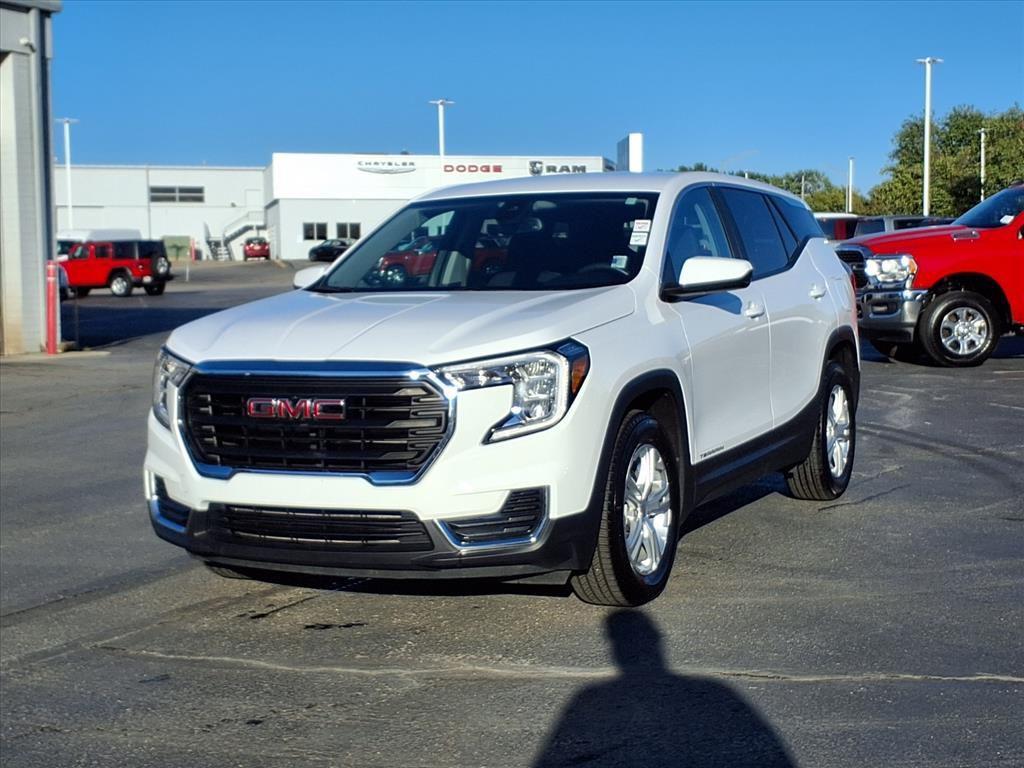 used 2024 GMC Terrain car, priced at $21,256