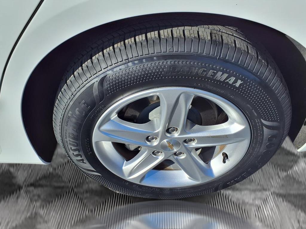 used 2024 Chevrolet Malibu car, priced at $19,299