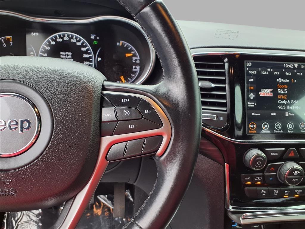 used 2020 Jeep Grand Cherokee car, priced at $21,118