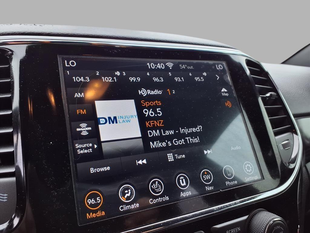 used 2020 Jeep Grand Cherokee car, priced at $21,118