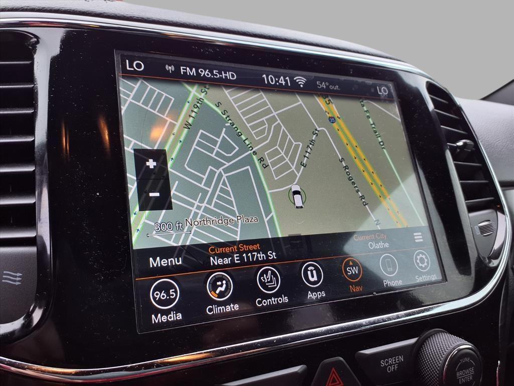 used 2020 Jeep Grand Cherokee car, priced at $21,118