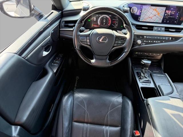 used 2021 Lexus ES 300h car, priced at $29,438