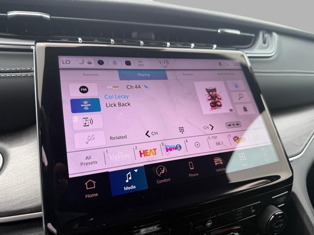 new 2025 Jeep Grand Cherokee L car, priced at $39,958