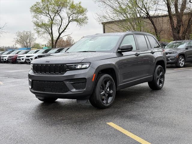 new 2025 Jeep Grand Cherokee car, priced at $40,893