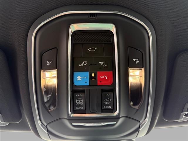 new 2025 Jeep Grand Cherokee car, priced at $40,893