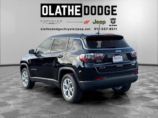 new 2025 Jeep Compass car, priced at $28,900