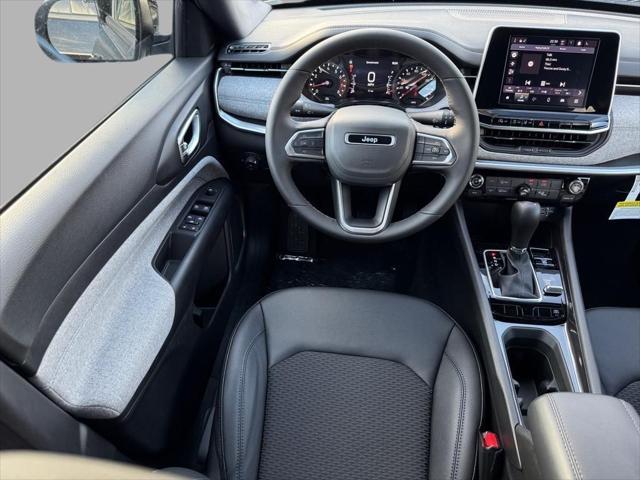 new 2025 Jeep Compass car, priced at $28,900