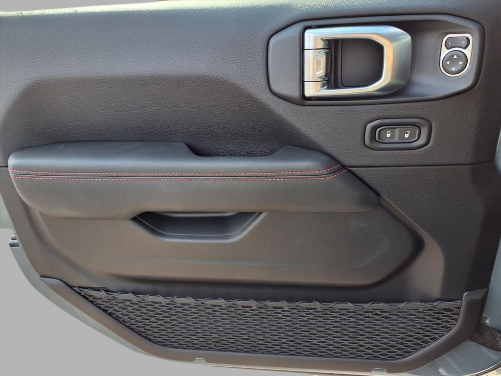 new 2026 Jeep Wrangler car, priced at $55,293