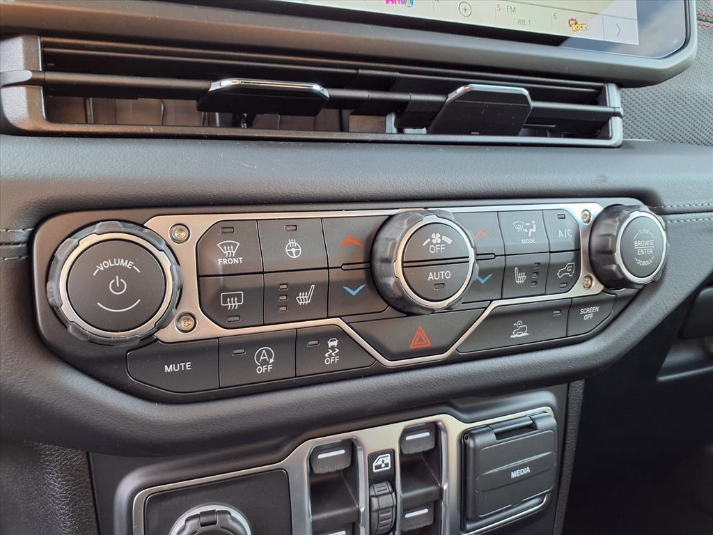 new 2026 Jeep Wrangler car, priced at $55,293