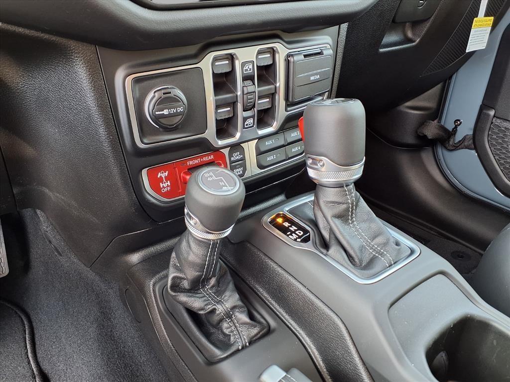 new 2026 Jeep Wrangler car, priced at $55,293