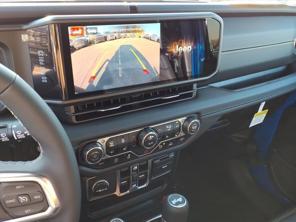 new 2025 Jeep Wrangler car, priced at $50,207