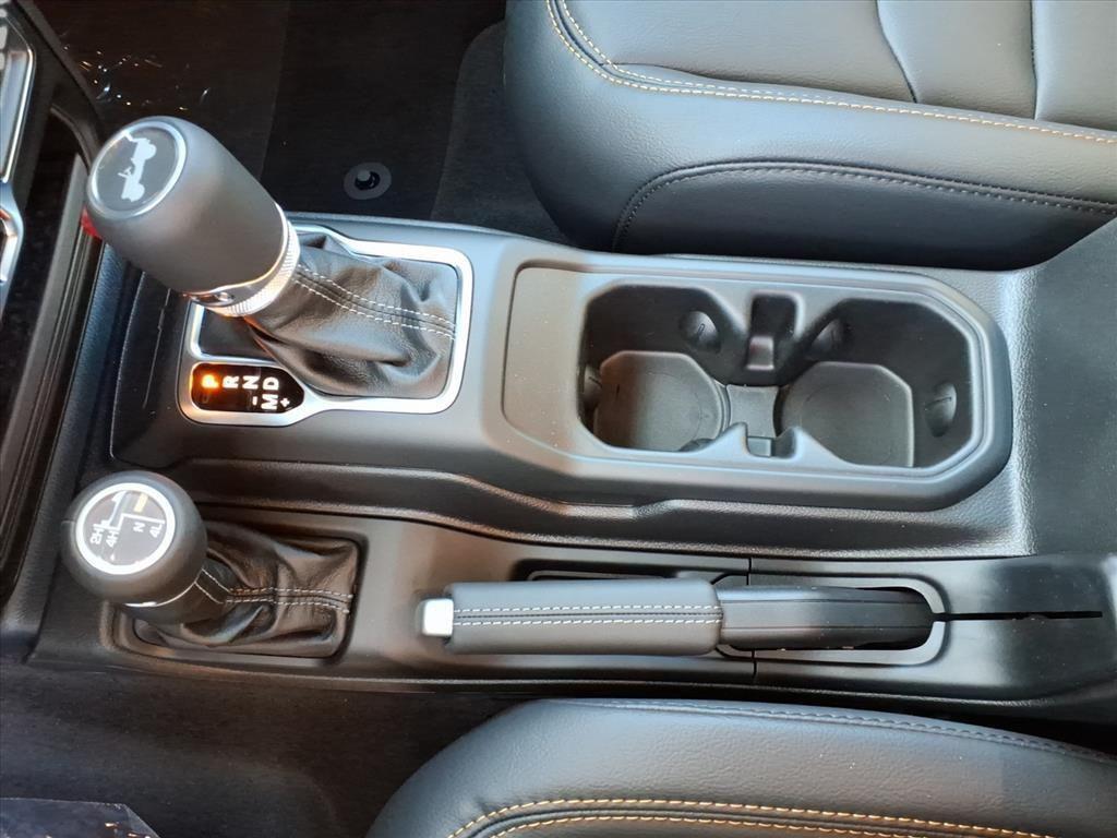 new 2025 Jeep Wrangler car, priced at $50,207