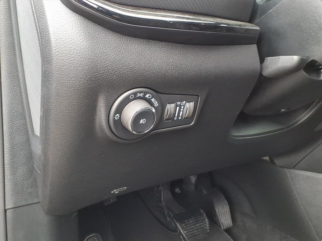 new 2026 Jeep Compass car, priced at $31,285