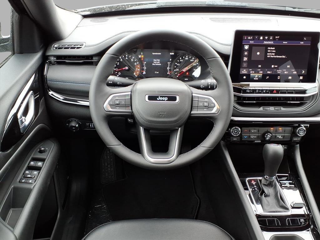 new 2026 Jeep Compass car, priced at $31,285