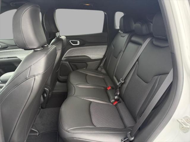 new 2025 Jeep Compass car, priced at $27,995