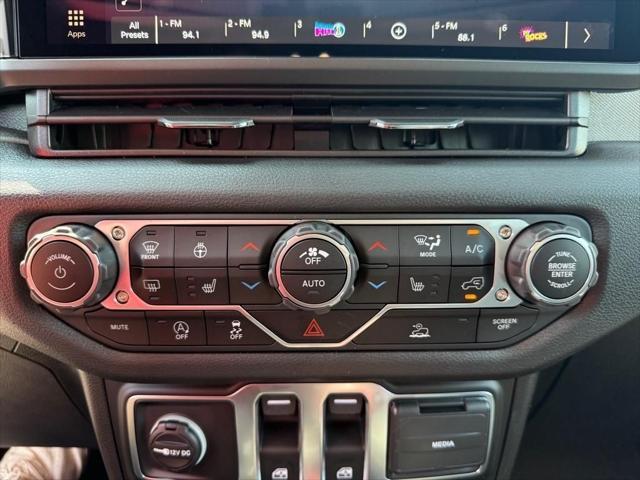 new 2025 Jeep Wrangler car, priced at $42,161