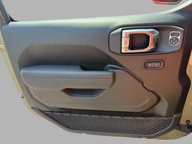 new 2025 Jeep Wrangler car, priced at $42,161