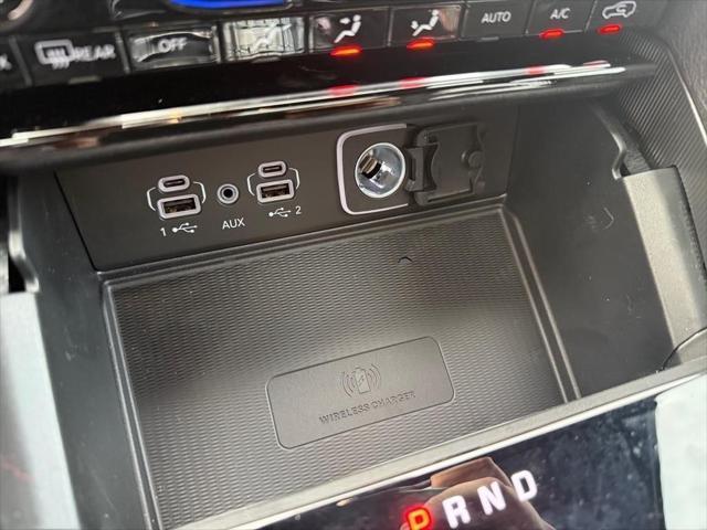 new 2025 Jeep Grand Cherokee L car, priced at $43,562