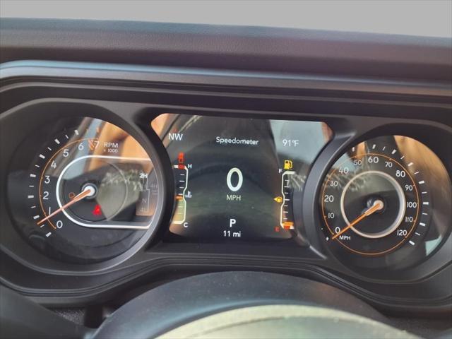 new 2025 Jeep Gladiator car, priced at $57,650