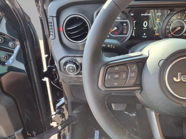 new 2025 Jeep Gladiator car, priced at $57,650