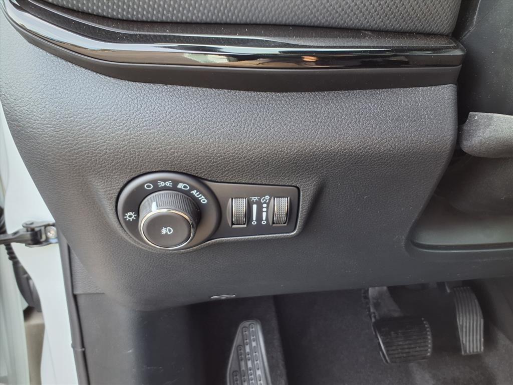 new 2026 Jeep Compass car, priced at $32,365