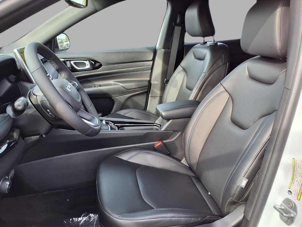 new 2026 Jeep Compass car, priced at $32,365