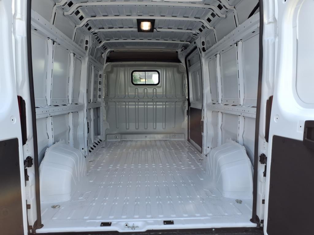 new 2025 Ram ProMaster 2500 car, priced at $42,640