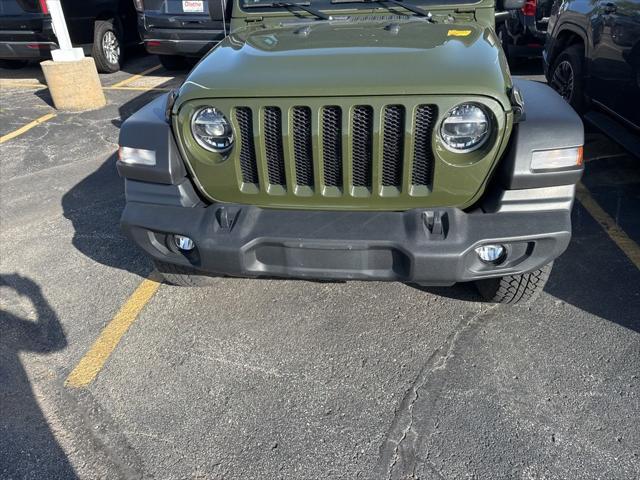 used 2021 Jeep Wrangler Unlimited car, priced at $32,738