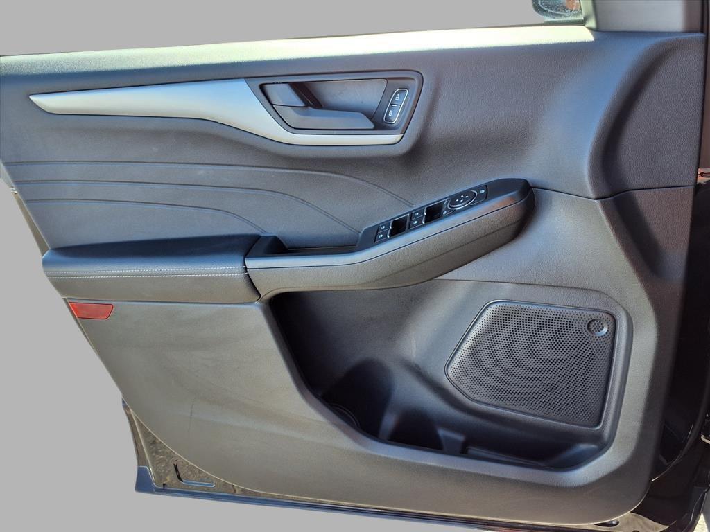 used 2024 Ford Escape car, priced at $22,495