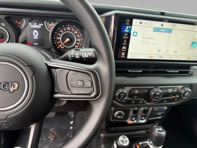 new 2025 Jeep Wrangler car, priced at $32,751