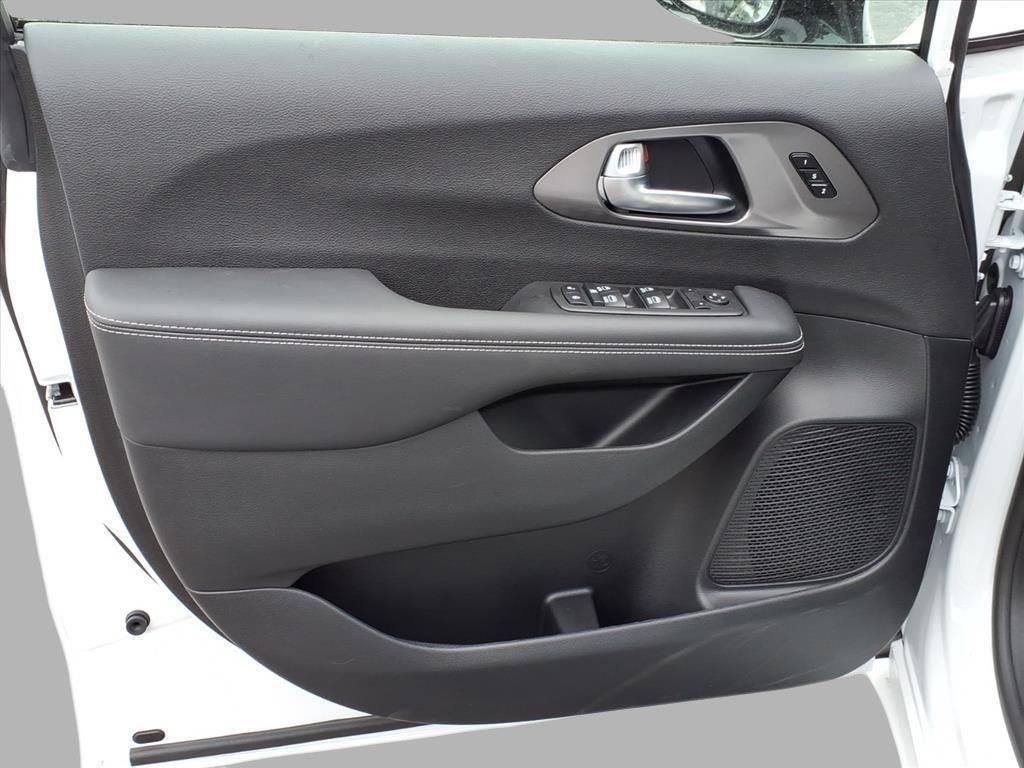 new 2026 Chrysler Pacifica car, priced at $43,305