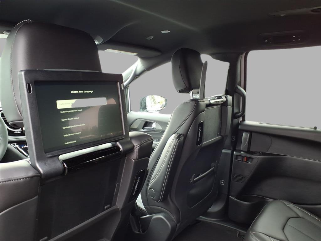 new 2026 Chrysler Pacifica car, priced at $43,305
