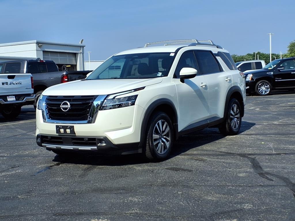 used 2022 Nissan Pathfinder car, priced at $31,640