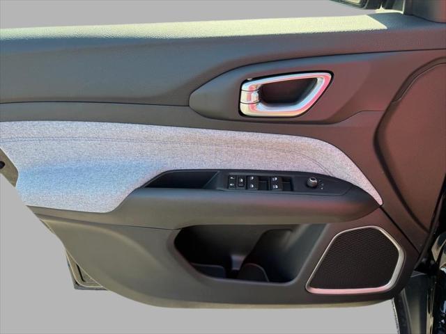 new 2025 Jeep Compass car, priced at $28,900