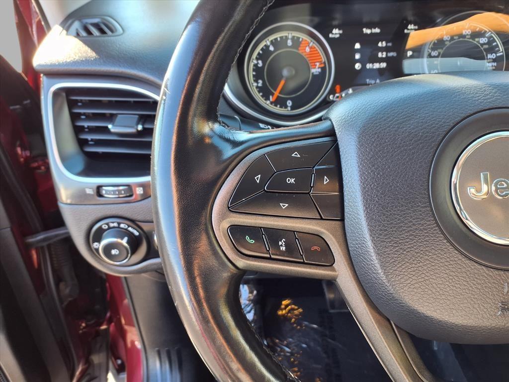 used 2020 Jeep Cherokee car, priced at $23,444