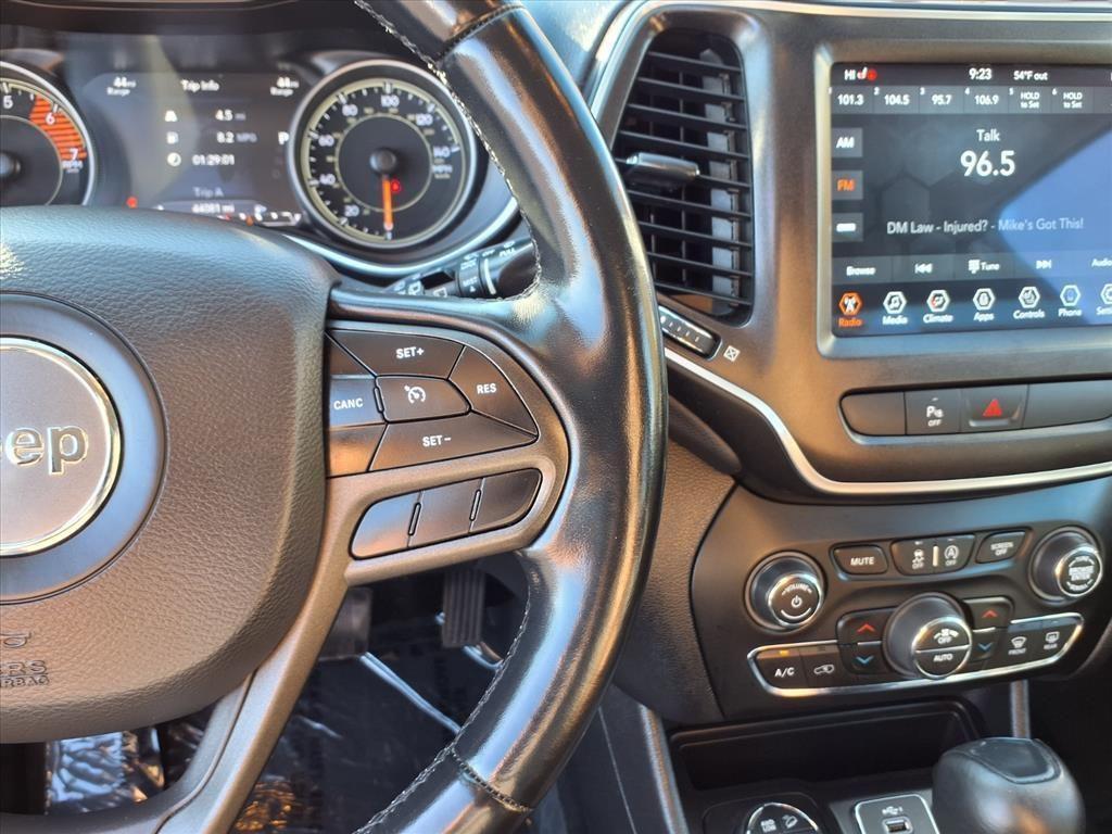 used 2020 Jeep Cherokee car, priced at $23,444