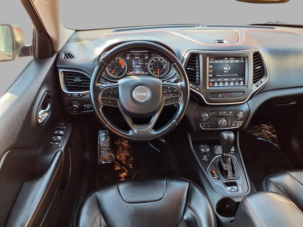 used 2020 Jeep Cherokee car, priced at $23,444