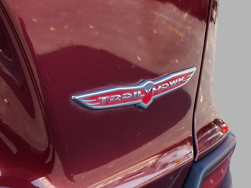 used 2020 Jeep Cherokee car, priced at $23,444